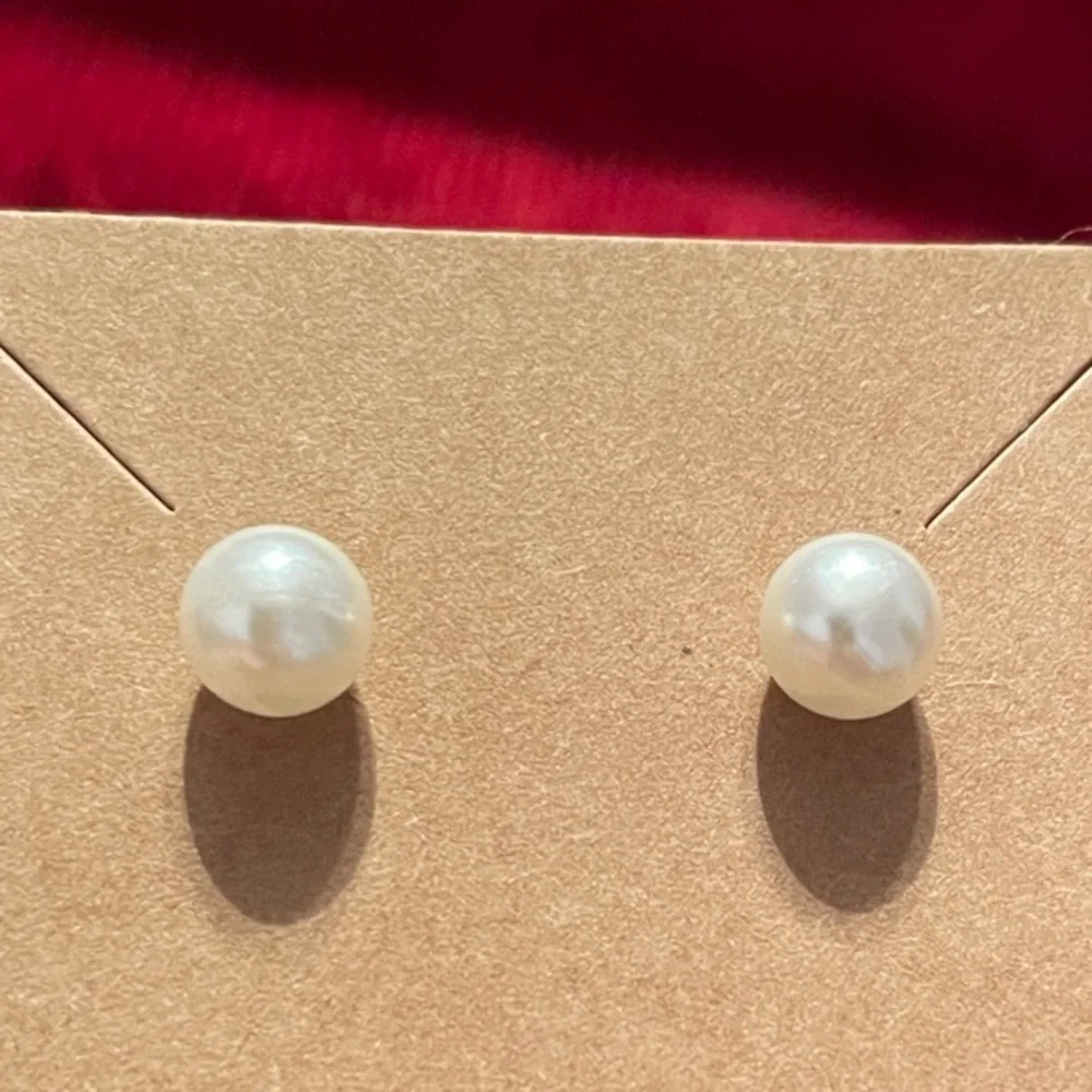 Chic Faux Pearl Stud Earrings
